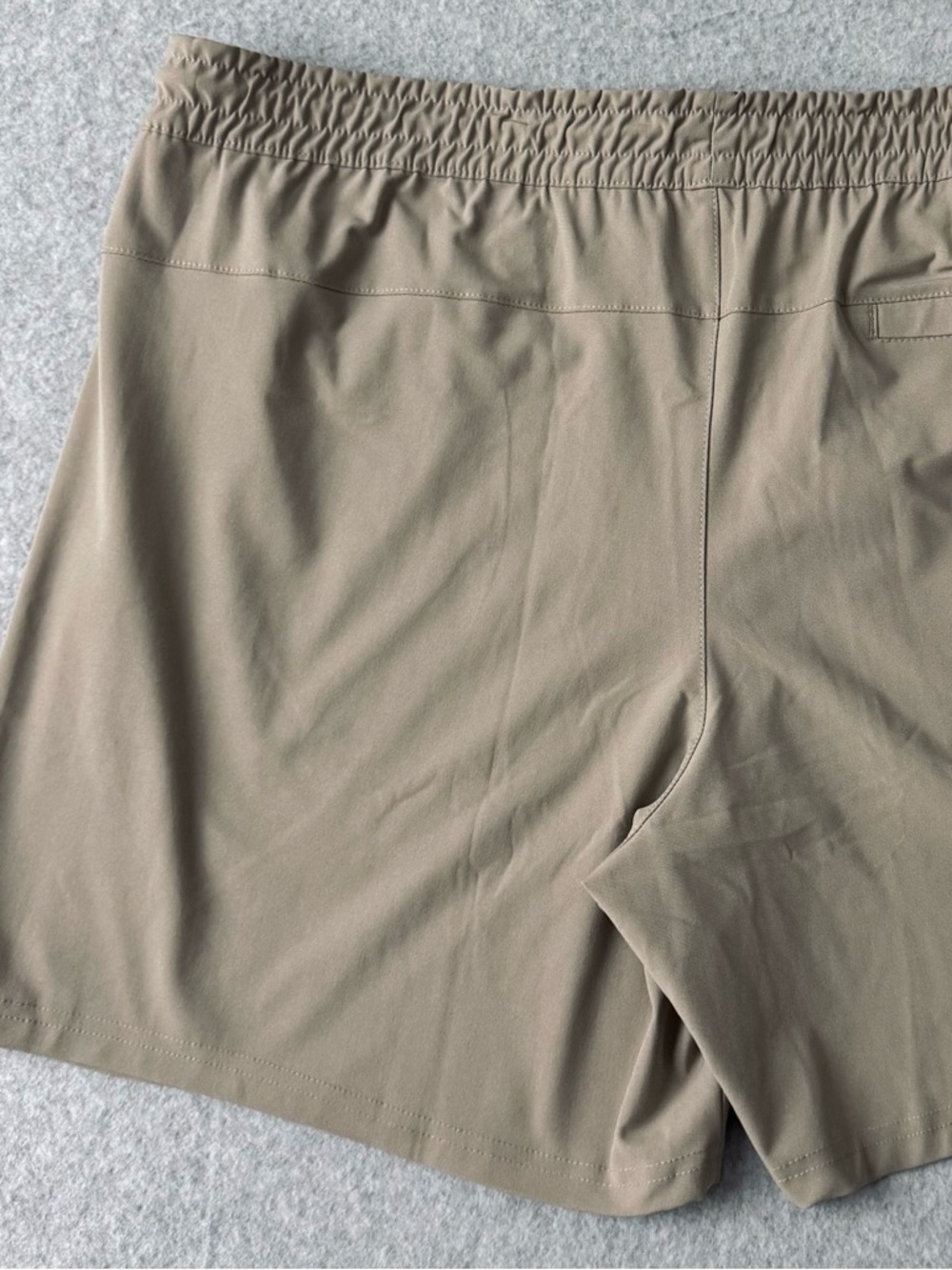 NWT Quiksilver Mens Pull On Shorts XXL Beige Comfort Waistband Stretch 7” Inseam - Picture 7 of 15